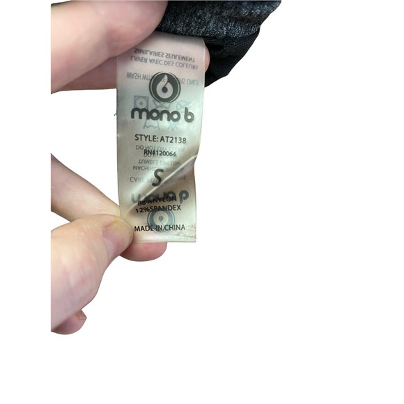 NWT Mono B Black Women’s Sports Bra W/Vinyl Stripes Up Center Lightly Padded - Picture 3 of 3